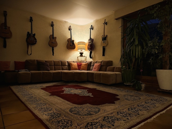 Fil's HOUSE Studio